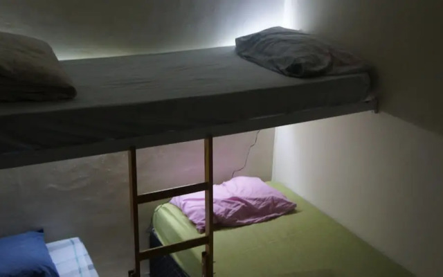 Share Guest Hostel