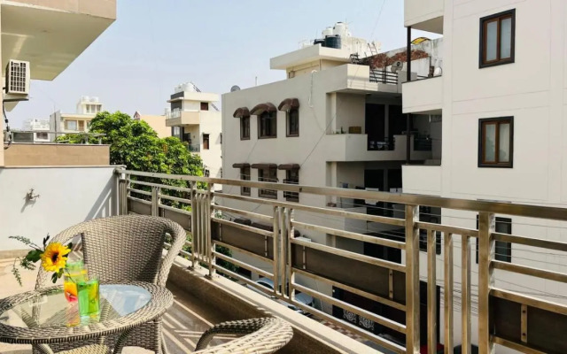 Bluo Modern 1 Bhk Medanta Medicity