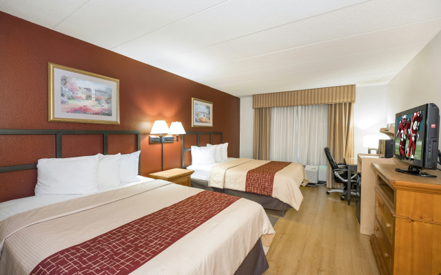 Red Roof Inn & Suites Stafford, VA - Quantico