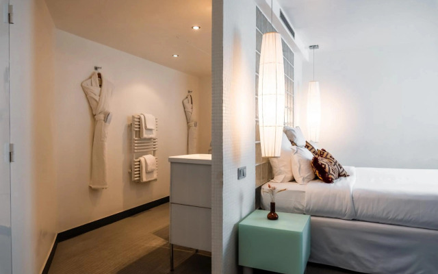 Kube Hotel Paris
