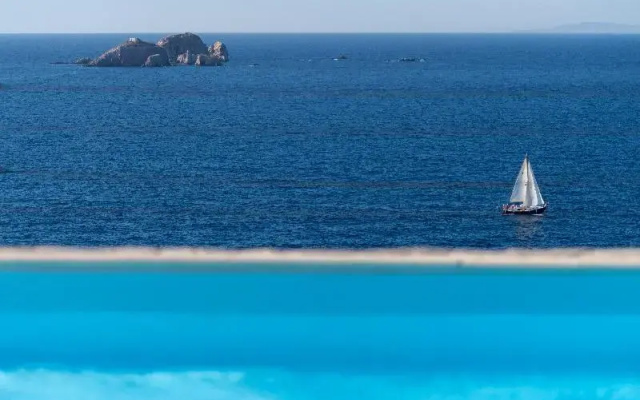 Ocean Villa Paros