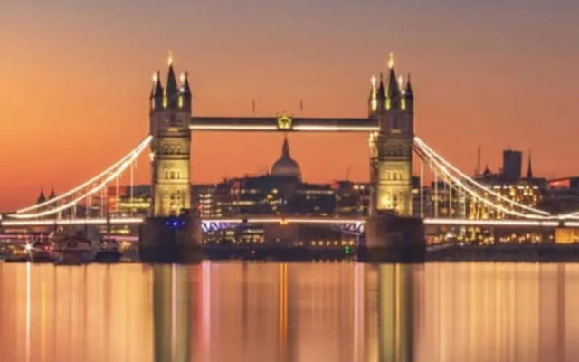 London Bermondsey, 3 People, Beautiful Studio