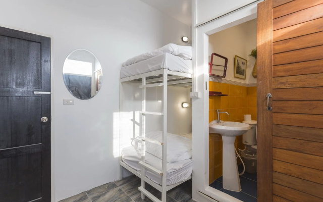 Stockhome Hostel Ayutthaya