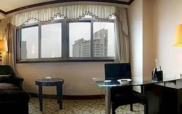 Legend Holiday Hotel