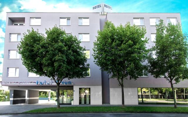 Hotel Jarun вид на фасад