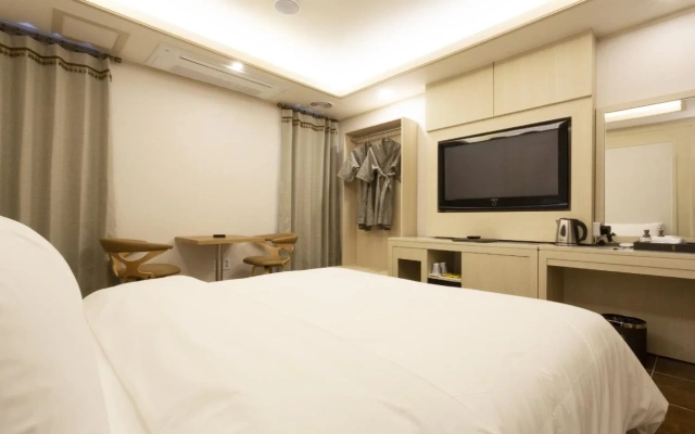 Hotel Tirol