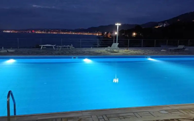 Matthews Beach House