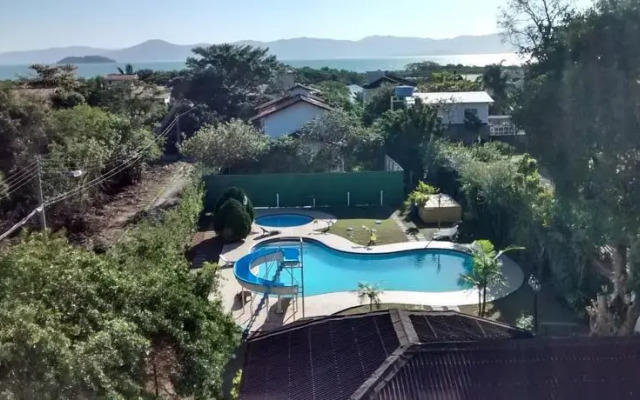 Candeias Aquamarina