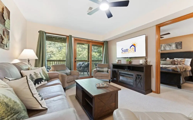 Ne16-2 Sleepy Bear Camp 2 Bedroom Condo