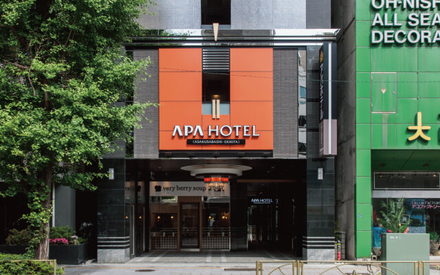 APA Hotel Asakusabashi-Ekikita вид на фасад