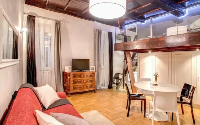 Luxury and Romantic Apartment In Piazza Farnese