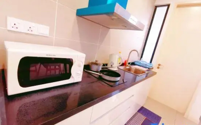 Legoland-7min walk at Happy Journey Stay @ Dpristine Lakeview(8pax) Max