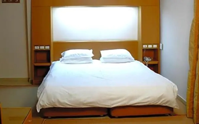 Katerina Hotel
