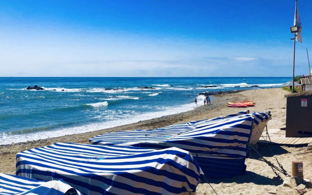 Preciosa villa con piscina privada, perros bienvenidos