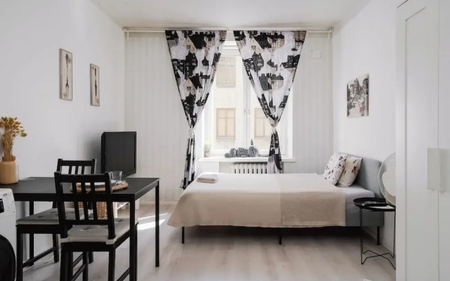 Cozy Studio in Kamppi with Perfect Location