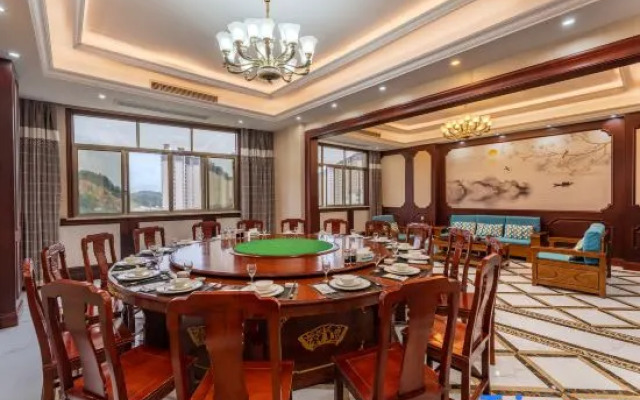 LANOU Hotel (Fu'an Wanyu High-Speed Railway Station)