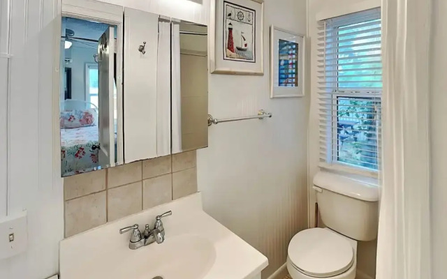 Captains Quarters B by Tybee Vacation Rentals