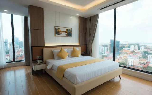Champs Elysees Hotel & Suites