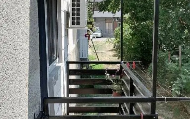 Dora Apartment