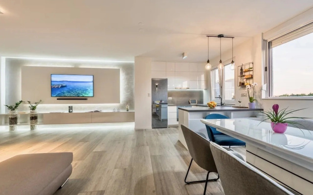 Deluxe Suite for 4 in Zadar