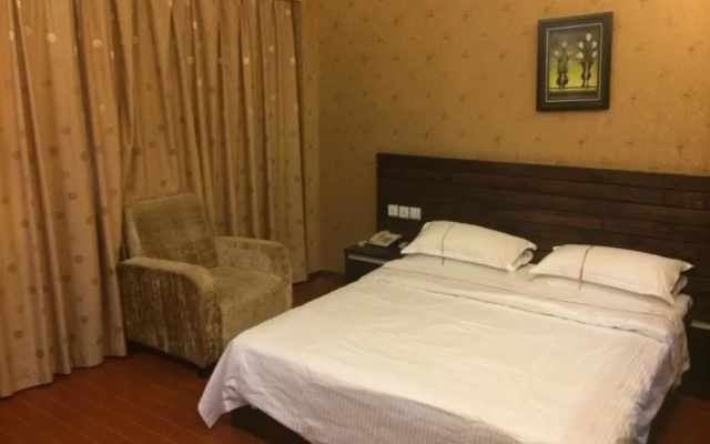 Guest Home 007 Boutique Hotel Inns(宁波客家007时尚酒店)