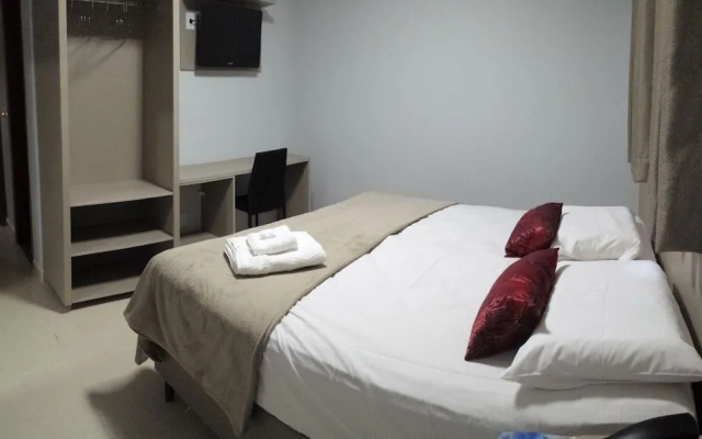 Atlas Hotel II