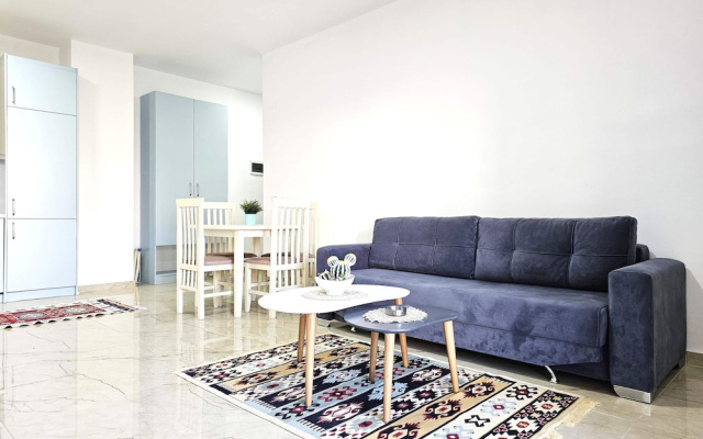 One Bedroom Apartment In Saranda - 001