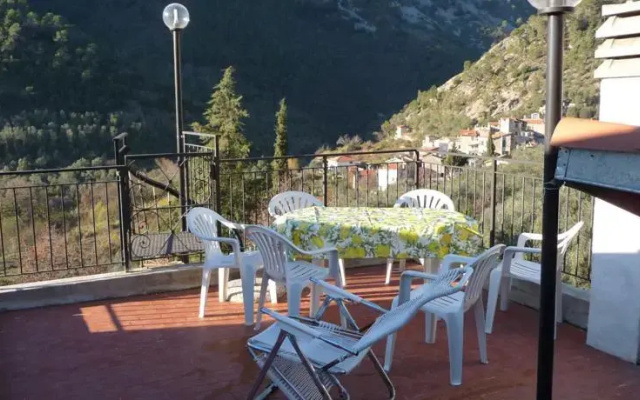 Casa tra gli ulivi