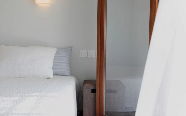 Casa Kalypso Suites & Villa