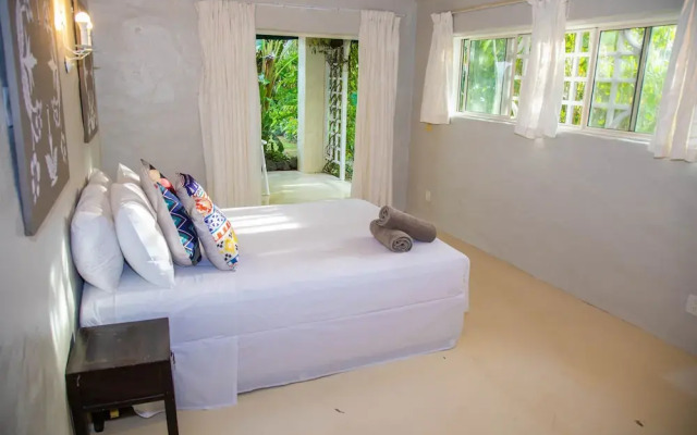 Natura Pandanus Villa