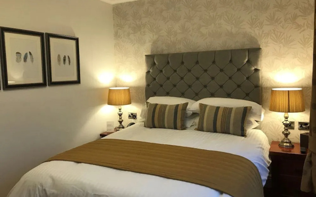 Loftsome Bridge Hotel
