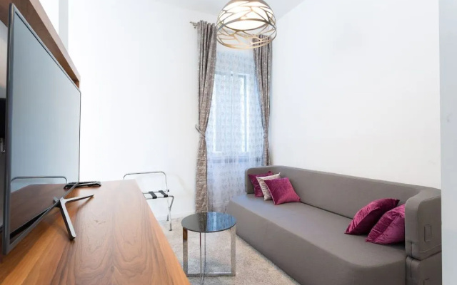Starlight Luxury Suites