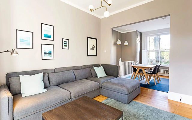 Idyllic Islington Flat