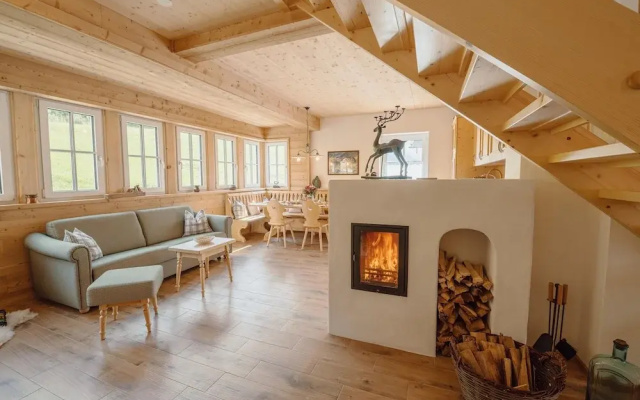 Chalet Near Lake Grundlsee With Sauna