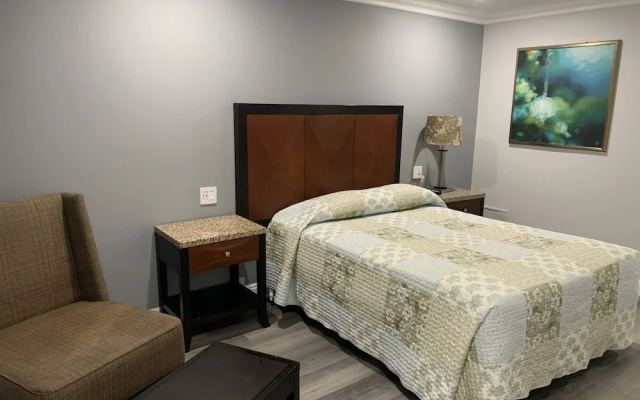ERTH INN by AGA – Mojave