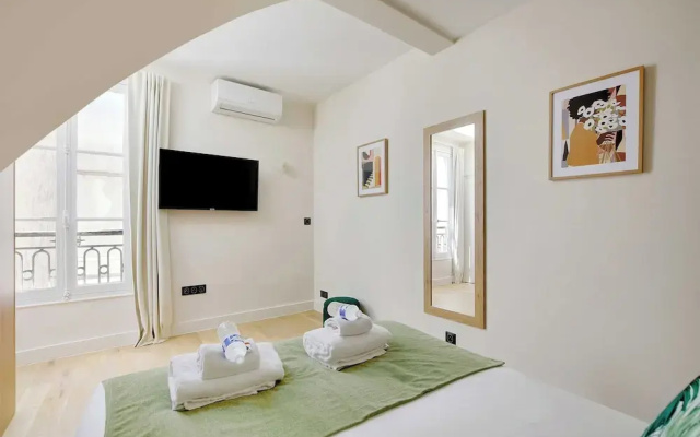 Apt a/c 1br/2p - Saint-lazare/les Champs Elysee