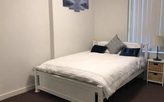 Shine Apartment