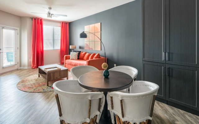 Luxury Uptown Apartments by WanderJaunt