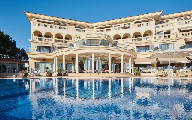 Pure Salt Port Adriano Hotel & SPA - Adults Only вид на фасад