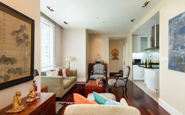 1 Bed Serviced Skyvilla With View Check in 15h to 22h Only