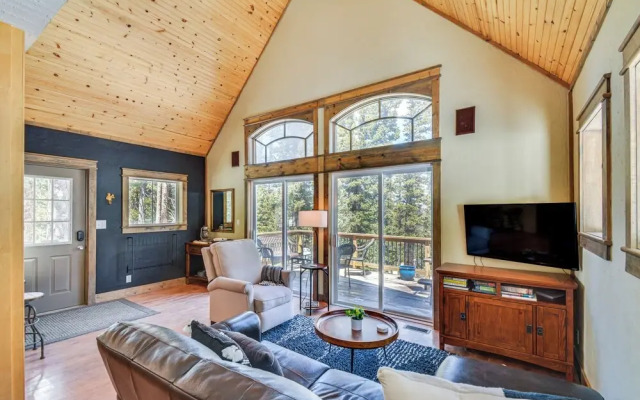 24-0139 Cabin in Fairplay: Close to Trails!