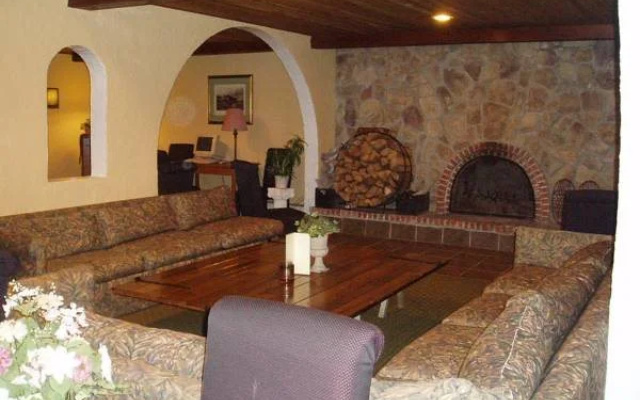 Sun Lodge