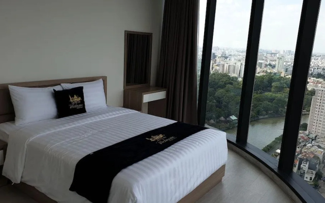 Stay In Vietnam Vinhomes Golden River