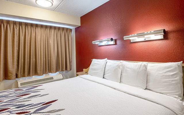 Red Roof Inn Johnson City