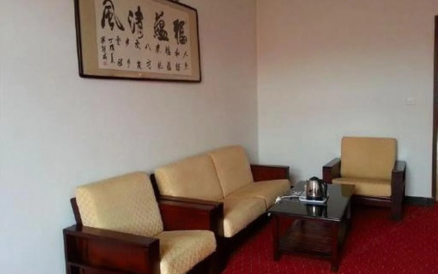 Qing Feng Inn
