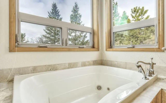 5Br|Mountain Luxury☀Hiking☀Dog Friendly!