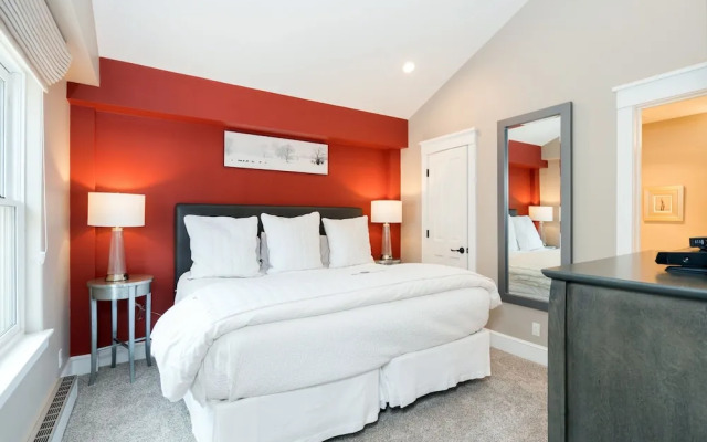 River Club 302 2 Bedroom Condo by Alpine Lodging Telluride