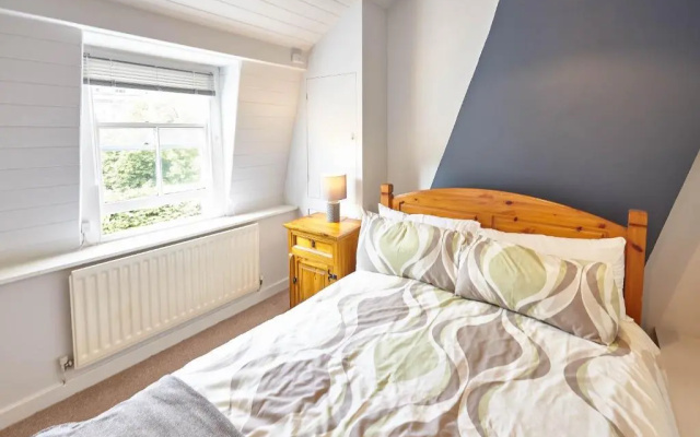 Host Stay Leesholme Loft