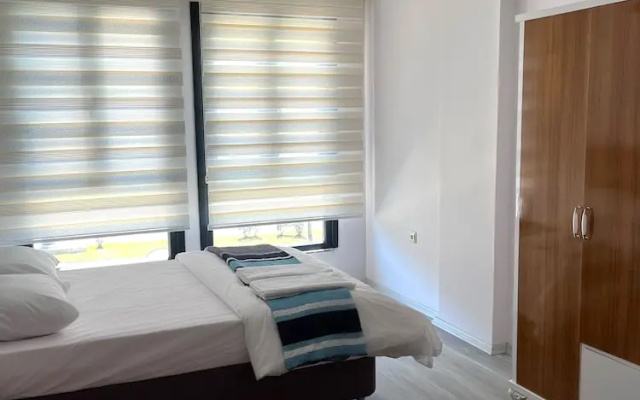 Tsira Suite