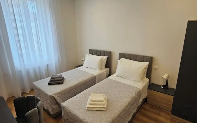 B&B Lunis